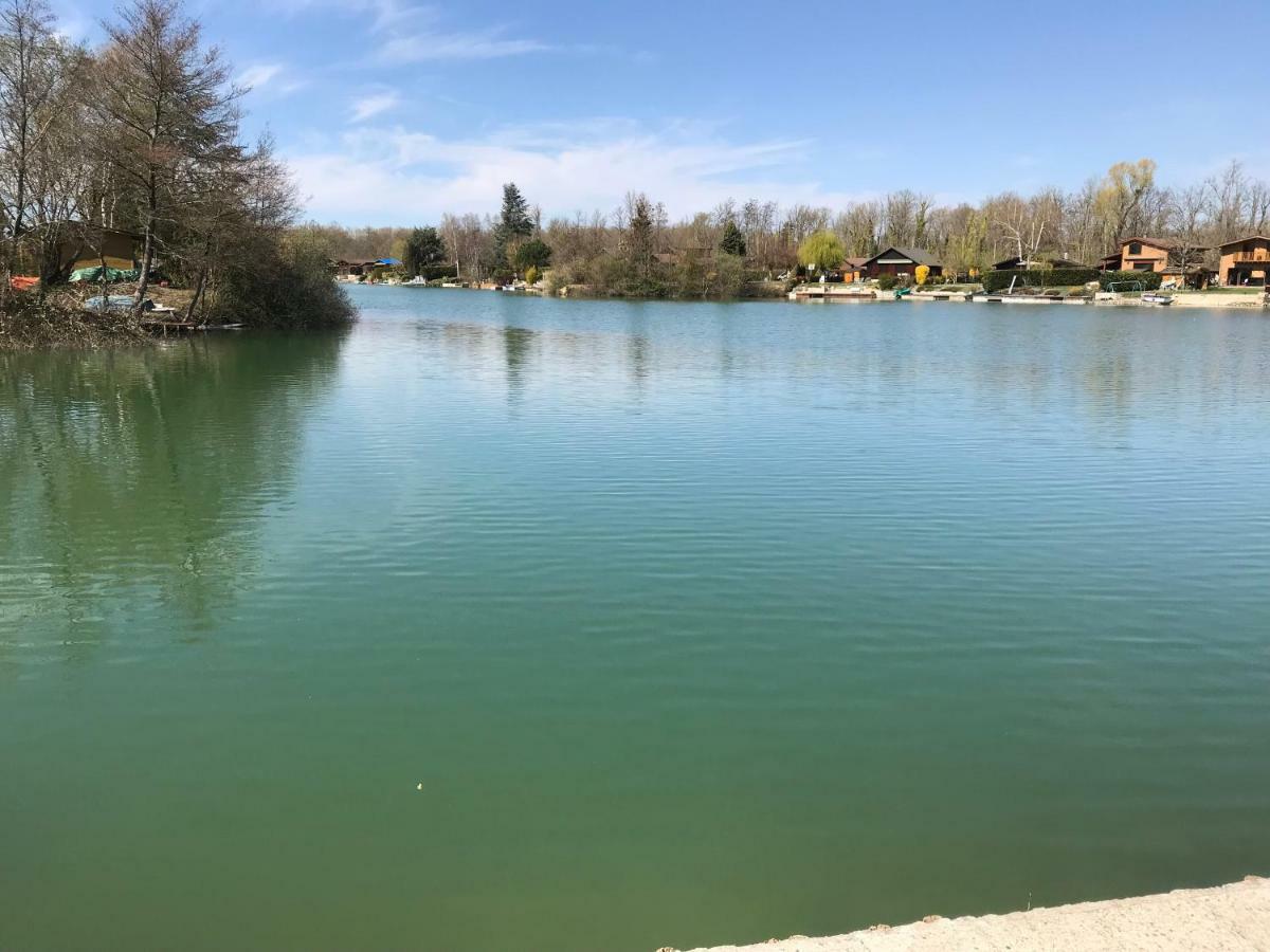 Le Chalet Du Lac - Domaine De La Goujonne Saint-Sauveur-lès-Bray 외부 사진